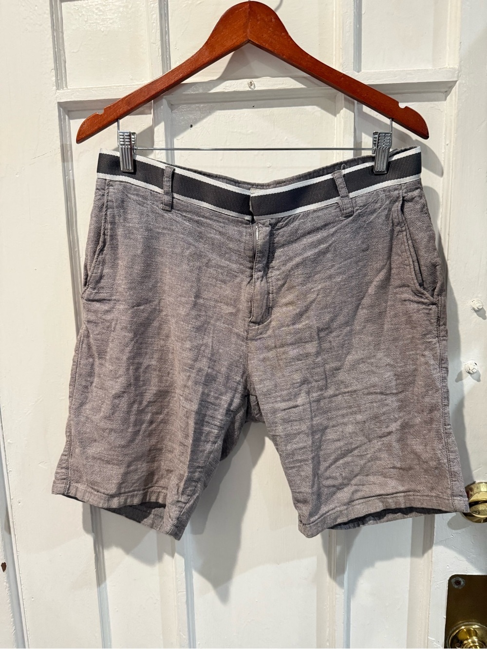 Men's Gray Flat-Front Casual Shorts